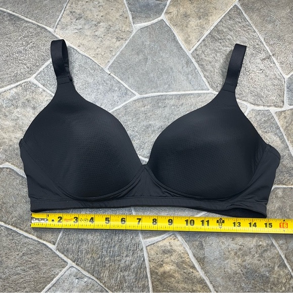 Warner’s Breathe Freely Wirefree Bra - Picture 6 of 8